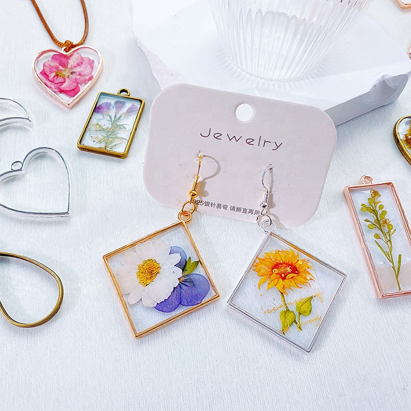 DM747 Geometric Hollow Open Frame Assorted Pendant Key Chain Accessories Jewelry Component Resin Earring Making Supplies for DIY