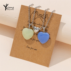 Collana con Ciondolo a Cuore Esagonale in Lega di Zinco Placcata Argento, <span class=keywords><strong>Regalo</strong></span> <span class=keywords><strong>Romantico</strong></span> Unisex <span class=keywords><strong>per</strong></span> Coppie - Product Image 1