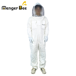 USA Factory Cheap 3 Layer Ventilated Cotton Beekeeping <b>Suit</b> with Round Veil and Zipper for Beekeeper Farm - Product Image 3