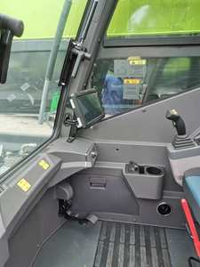 מנוף נייד ZTC700V562 בעל כושר הרמה של 70 טון, מנוף בנייה להרמת כבישים, גשרים, שדות נפט, כרייה, מוכן לייצוא - Product Image 4