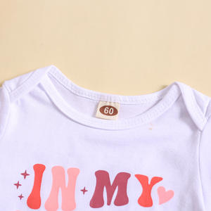 Novedad de verano, conjunto de ropa de <span class=keywords><strong>tres</strong></span> piezas informal con estampado de letras Sisters para niñas, pantalones cortos sin complicaciones con lazo - Product Image 3