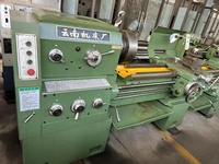 Tour manuel d'occasion CY6250B 750X2000 Tornos Usados 2 mètres