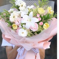 OEM papier d'emballage de fleurs de haute qualité nouveau design revêtement PVC double face imperméable design à rayures colorées