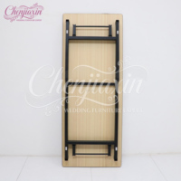 Table à manger pliante rectangulaire de luxe en métal, 6 pieds ou 8 pieds, personnalisable en gros, pour hôtel moderne, mariage, restaurant, banquet, salon