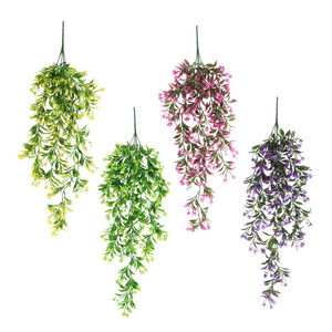 Venta al por mayor de plantas verdes artificiales de plástico variedad de ratán montado en la pared para Daisy Home Party decoración de pared ratán montado en la pared - Product Image 1