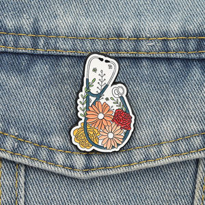 ชุดหูฟังแพทย์เข็มกลัดเคลือบรูปดอกไม้สำหรับแพทย์เข็มกลัดโลหะติดปกเสื้อกระเป๋าเป้สะพายหลังเครื่องประดับของขวัญขายส่ง - Product Image 1