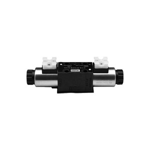 Vanne directionnelle électrohydraulique Parker D81VW004C4NJW91, commande de inversion, 350 bars, 200 Lpm, corps en fonte - Product Image 1