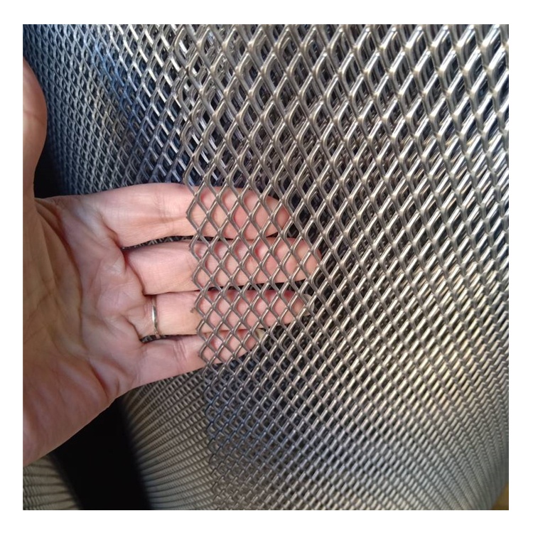 Factory Wholesale Customized Aluminum Mild Steel Raised Expanded Metal Mesh Rolls