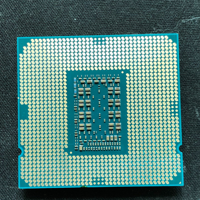 Used Intel Core I5-11500 Processor (LGA 1200, 11th Gen, 2.7GHz)