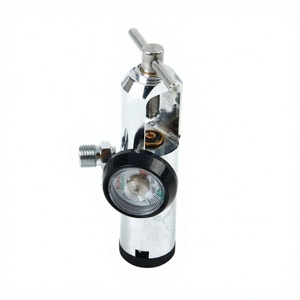 Régulateur d'oxygène médical ME870-UF-B-2CV-R avec double clapet anti-retour pour systèmes de bouteilles de gaz hospitaliers - Product Image 1