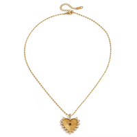 Romantique Rouge Zircon Coeur Pendentif Collier 18K Plaqué Or En Acier Inoxydable Bijoux Classique Lien Chaîne Pendentif pour Femmes Cadeau