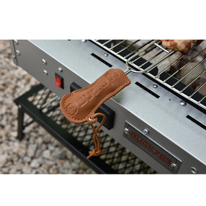 Funda para mango de tenedor de barbacoa para camping, mango de cuero resistente al calor y aislante, protector de mango de brocheta de barbacoa personalizado. - Product Image 5