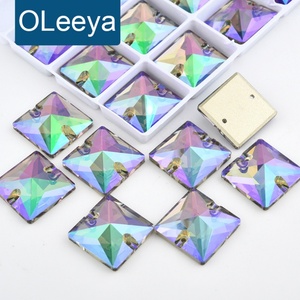 OLeeya Meilleures ventes Strass en verre carrés personnalisés en vrac à coudre, Pierres de couture en cristal pour vêtements - Product Image 1