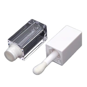 Tubo de brillo labial de 5 ml de capacidad, transparente con tapa rosa y negra, envase cosmético para tinte labial, rímel y delineador de ojos. - Product Image 4