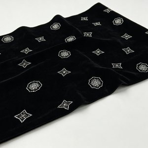 Tela de Terciopelo Negro A068 con Bordado de Cuentas en Forma de Estrella Geométrica Cian Pálido para Vestidos y <span class=keywords><strong>Abrigos</strong></span> Formales de Otoño e Invierno - Product Image 4