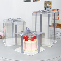 Boîte à gâteau tendance avec ruban argenté, présentoir Instagram-worthy pour desserts, idéale pour influenceurs et boulangeries de prestige (sans ruban)