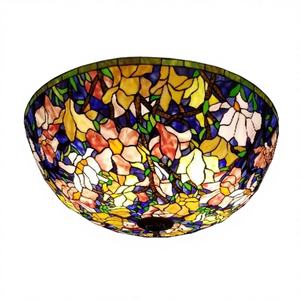 Lámpara Colgante de Estilo Tiffany con Diseño de Flor de Magnolia de Vidrio Hecha a Mano y Personalizada, de Gran Tamaño, con 70 cm de Diámetro, para Uso en Hoteles y Hogares - Product Image 1