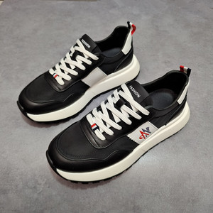 Pure White Lace up Retro Shoes with Contrasting Stripes on the Side Lightweight and Breathable - Product Image 4