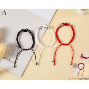 Pulsera de cuerda tejida a mano con forma de luna Tai Chi, roja, blanca y negra, pulseras de cuerda de moda unisex, pulseras de regalo, cuerda de cáñamo - Product Image 1