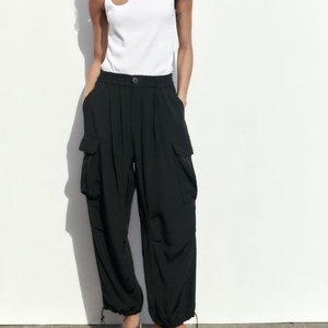 Pantalons cargo évasés à taille haute élastique pour femmes de haute qualité, mélange de lin, multi-poches, style sportif - Product Image 2