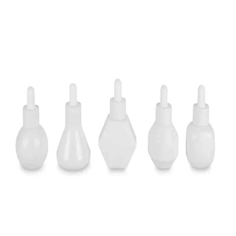 Various styles of white porcelain bottles  the main 30ml  can be used for cosmetics  but also for aromatherapy.