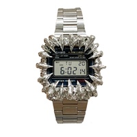 Montre sport en acier inoxydable, design tendance, cadran numérique rétro personnalisé, verre cristal, mouvement à quartz, résistance à l'eau 20m
