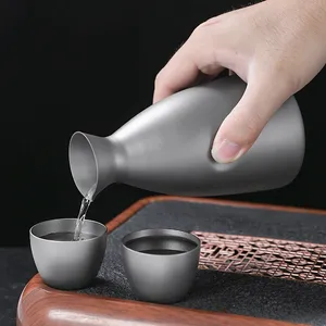 Botella de Sake Japonesa de Titanio de 390 ml / 13.2 oz, Juego de Vino Vintage, Juego de Vasos de Bar, Jarra Japonesa <span class=keywords><strong>para</strong></span> Beber, Productos Chinos - Product Image 4