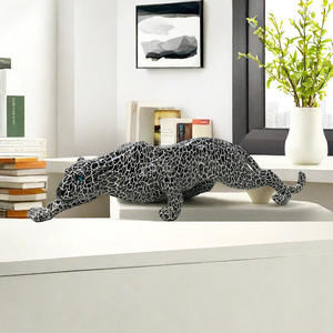 Cross-border Hot-Selling Leopard Golden Animal Figurine Epoxy <b>Resin</b> Artistic <b>Sculpted</b> Customized Ornament Folk Art Home - Product Image 1