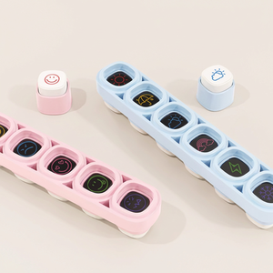 <span class=keywords><strong>Tampon</strong></span> encreur <span class=keywords><strong>personnalisé</strong></span> à six boutons, motif dessin animé mignon, <span class=keywords><strong>tampon</strong></span> auto-encreur classique pour livres, idéal pour les écoles et les archives - Product Image 3