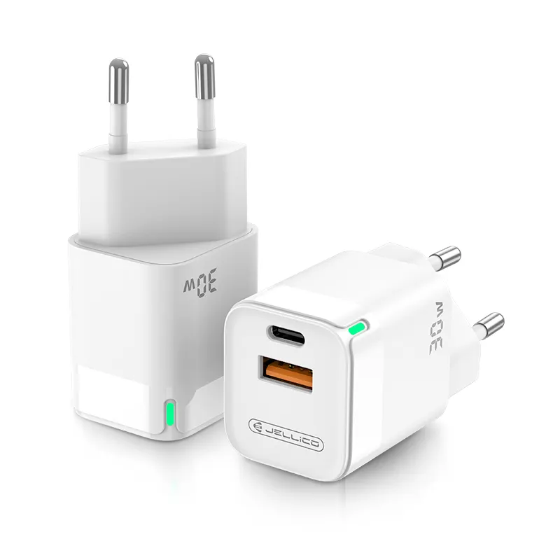 Hot Sale 30W Type-c C Charger Type C PD 3.0 Fast Charging Portable Phone Charger For iPhone 13 11 Xiaomi Samsung