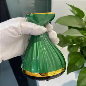 Masajeador de terapia de ventosas al vacío para el cuero cabelludo, máquina de adelgazamiento para esculpir Gua Sha, máquina de masajeador anticelulítico inalámbrica eléctrica - Product Image 1