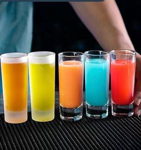 Grand <span class=keywords><strong>verre</strong></span> <span class=keywords><strong>à</strong></span> liqueur Offre Spéciale avec logo personnalisé et base lourde pour <span class=keywords><strong>verre</strong></span> <span class=keywords><strong>à</strong></span> liqueur de vin <span class=keywords><strong>à</strong></span> <span class=keywords><strong>whisky</strong></span> pour restaurant, cuisine et bar - Product Image 2