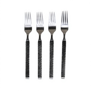 Meilleur prix Ensemble de fourchettes à fruits en acier inoxydable de style royal avec poignée en forme de coeur faite à la main Nouveau design unique - Product Image 3