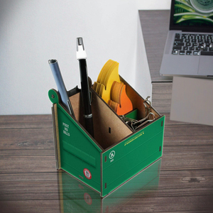 Poubelle de bureau verte au design Art Déco, organisateur de bureau en bois, porte-crayons et stylos, motif nature morte, forme irrégulière, pour enfant/adolescent - Product Image 5