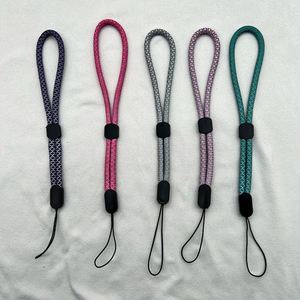 Dragonne de poignet tressée réglable en nylon pour téléphone, clés et appareil photo - Product Image 4