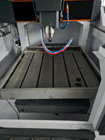 Nouvelle conception Machine de fraisage et de gravure 3KW pour la fabrication de moules métalliques 6060/6090 avec système NK280 Prix compétitif Boîte de vitesses APEXCNC