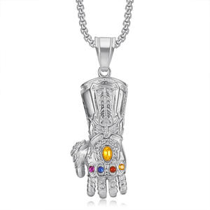 Collar con Colgante de Guantes de Thanos de los <span class=keywords><strong>Vengadores</strong></span>, Accesorio de Hip Hop al por Mayor, de Acero Inoxidable con Diamantes - Product Image 5