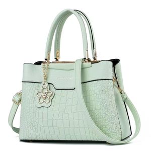 Bolso de Mano de Microfibra con Patrón de Cocodrilo Blanco para Mujer, Marca JANE&NOVO, con Adorno de Flor y Correa Extraíble, Elegante Bolso Tote para Uso Diario - Product Image 3