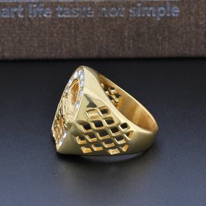 Offre Spéciale – Bague Chevalière Homme Plaqué Or 18K, Élégante en Acier Inoxydable avec Tête de Cheval et Diamant, Bijou Quotidien pour Équitation et Fêtes - Product Image 5