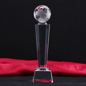 Nouveauté : Trophée de football en verre personnalisé, design sur mesure, récompense personnelle - Product Image 2