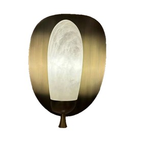 Lámpara de pared de metal bronce con pantalla blanca, fuente de luz LED, montada en la pared para dormitorio, sala de estar, pasillo de hotel, iluminación de diseño. - Product Image 5