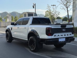 <span class=keywords><strong>Ford</strong></span> <span class=keywords><strong>Ranger</strong></span> 2023 Explorer <span class=keywords><strong>version</strong></span> essence automatique à quatre roues motrices - Product Image 6