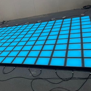 Manège de parc d'attractions immersif interactif en plastique et métal avec LED 9D VR pour usage éducatif - Product Image 3