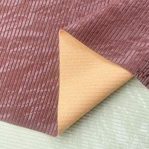 Cuero Sintético de PVC con Textura Acanalada Vertical en Tonos Pastel, Acabado Suave y Brillante, con Patrón de Líneas Discontinuas para Mochilas Decorativas - Product Image 3