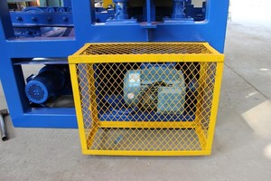 QTJ4-24 Machine De Fabrication De Blocs De Terre Comprim&eacute;e Sud-africaine Machine De Fabrication De Briques De Verrouillage - Product Image 6