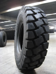 Neumáticos Nuevos Radail OTR KELUCK EAGLEHAWK E-4 23.5R25 26.5R25 29.5R25 29.5R29 para Camiones Volquete Articulados, Neumáticos Todoterreno - Product Image 4