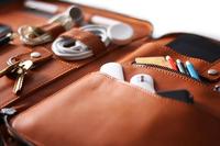 Sac organisateur en cuir de haute qualité pour tablettes, sacs à outils en cuir à faible MOQ, organisateur en cuir pour les voyages