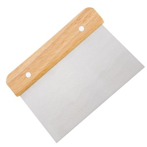 Grattoir à pâte en acier inoxydable avec manche en bois Coupe-pizza en métal et <span class=keywords><strong>hachoir</strong></span> pour outil de cuisson en cuisine - Product Image 4