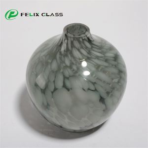 Fabricante de Globos de Vidrio Fundido OEM en China, Lámparas de Vidrio Soplado a Mano con Tamaños y Colores Personalizados para Lámparas de Araña y Colgantes - Product Image 3