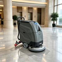 Machine à laver les sols commerciaux pour les allées des supermarchés, les couloirs d'hôtels, le nettoyage des sols en carrelage